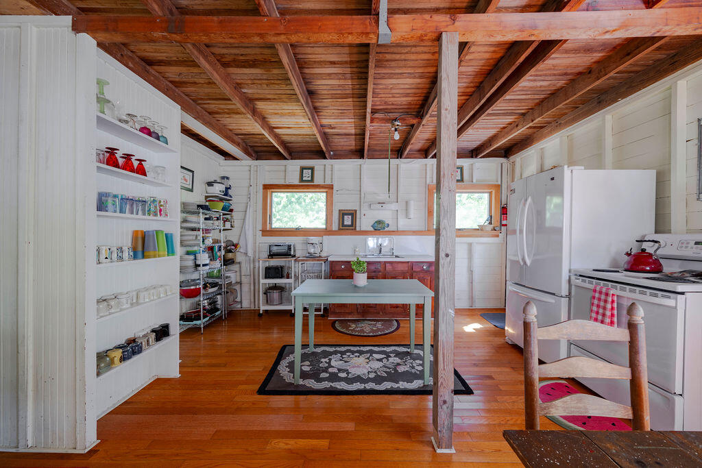 125 Pleasant Point Road Wellfleet MA 02667