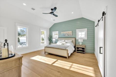 22 Country Club Lane Mashpee MA 02649