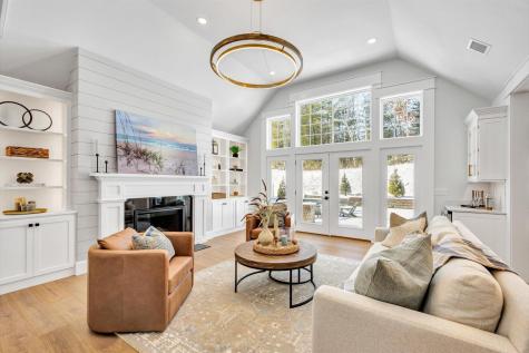 22 Country Club Lane Mashpee MA 02649