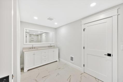 22 Country Club Lane Mashpee MA 02649