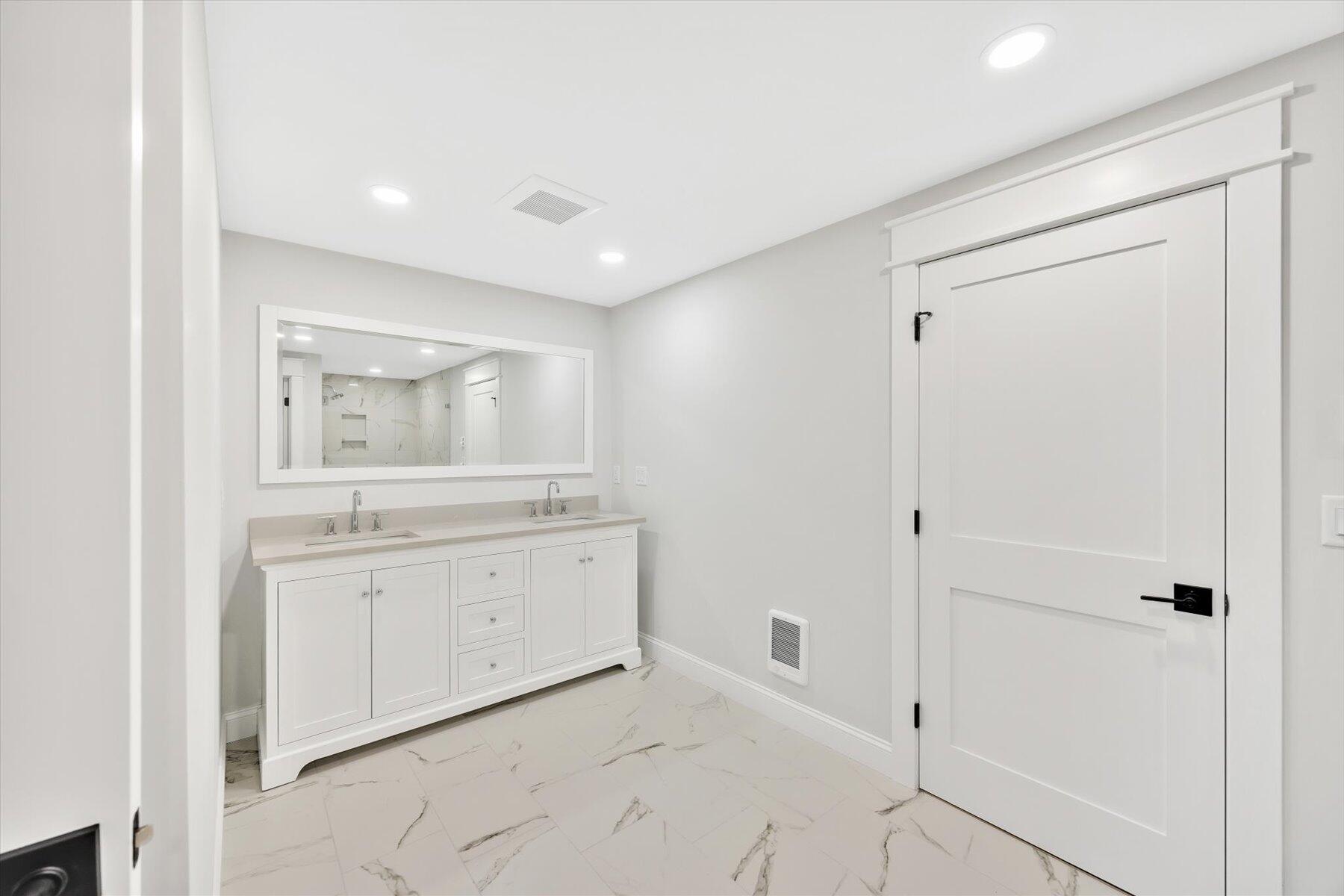 22 Country Club Lane Mashpee MA 02649
