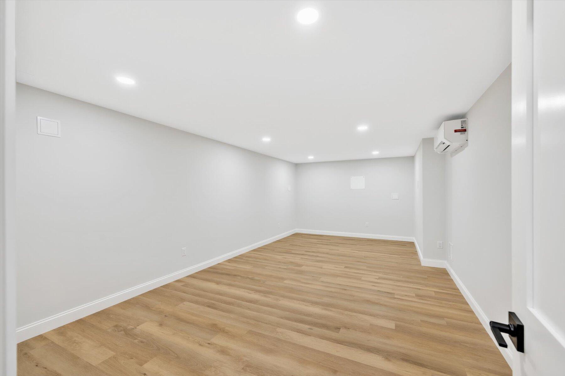 22 Country Club Lane Mashpee MA 02649