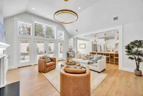 22 Country Club Lane Mashpee MA 02649