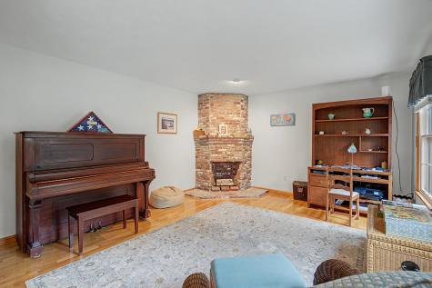 12 Gordon Lane Yarmouth Port MA 02675