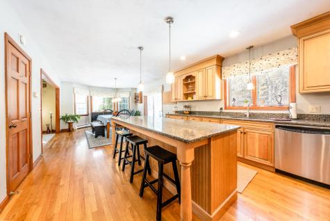 40 Cocheset Path Yarmouth MA 02673