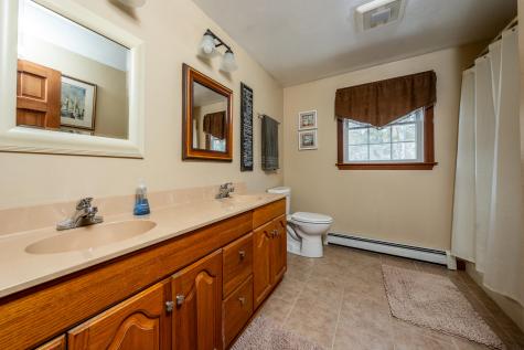 40 Cocheset Path Yarmouth MA 02673