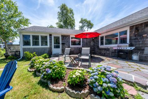 7 Bay Shore Road Barnstable MA 02601