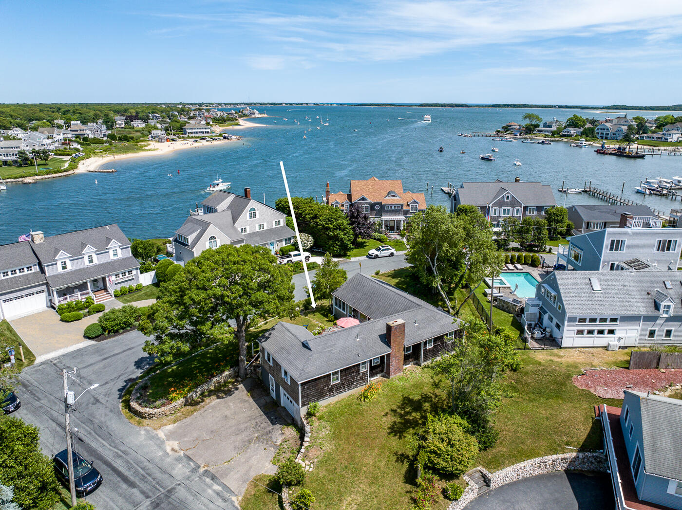 7 Bay Shore Road Barnstable MA 02601