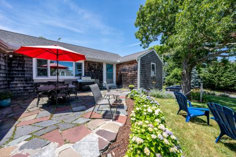 7 Bay Shore Road Barnstable MA 02601