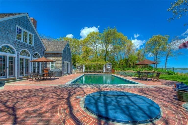 36 Popponesset Island Road Mashpee MA 02649