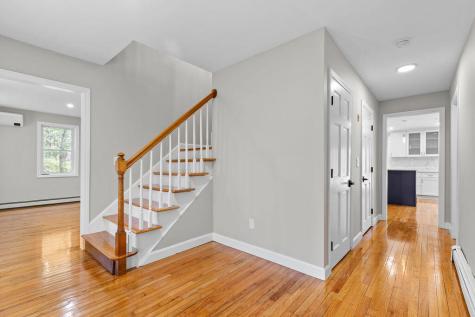 148 Hollow Road Barnstable MA 02635