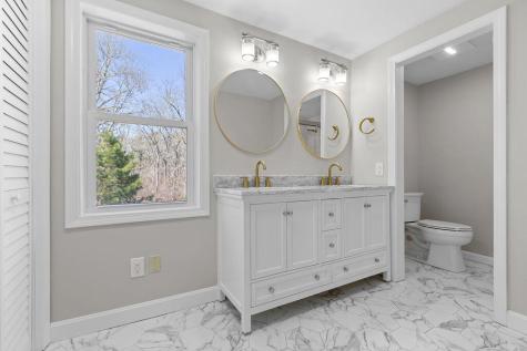 148 Hollow Road Barnstable MA 02635