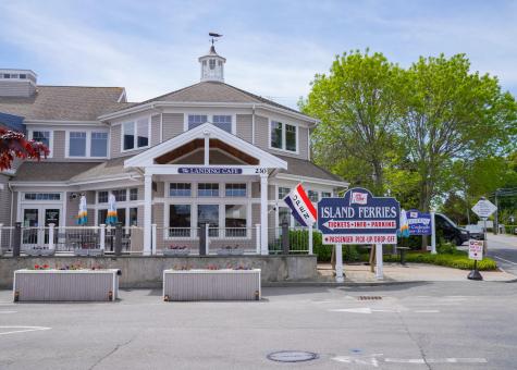 16 Dartmouth Street Barnstable MA 02601