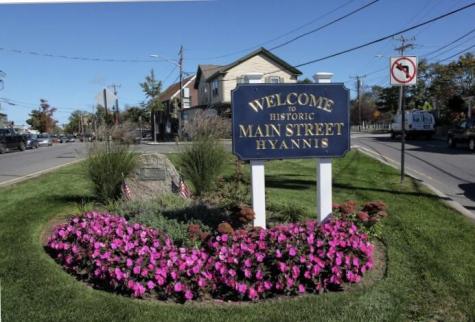 16 Dartmouth Street Barnstable MA 02601