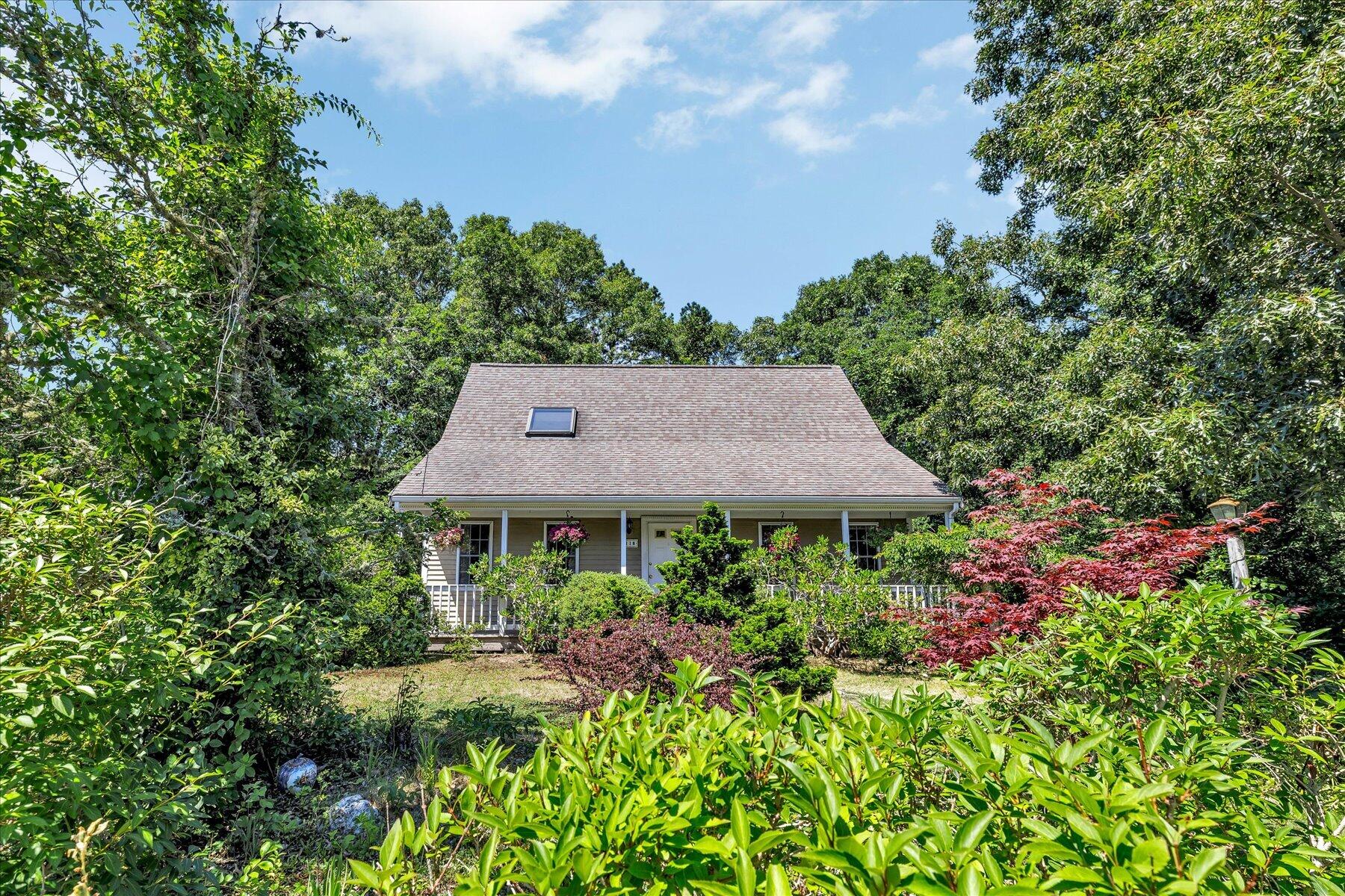118 Algonquin Avenue Mashpee MA 02649
