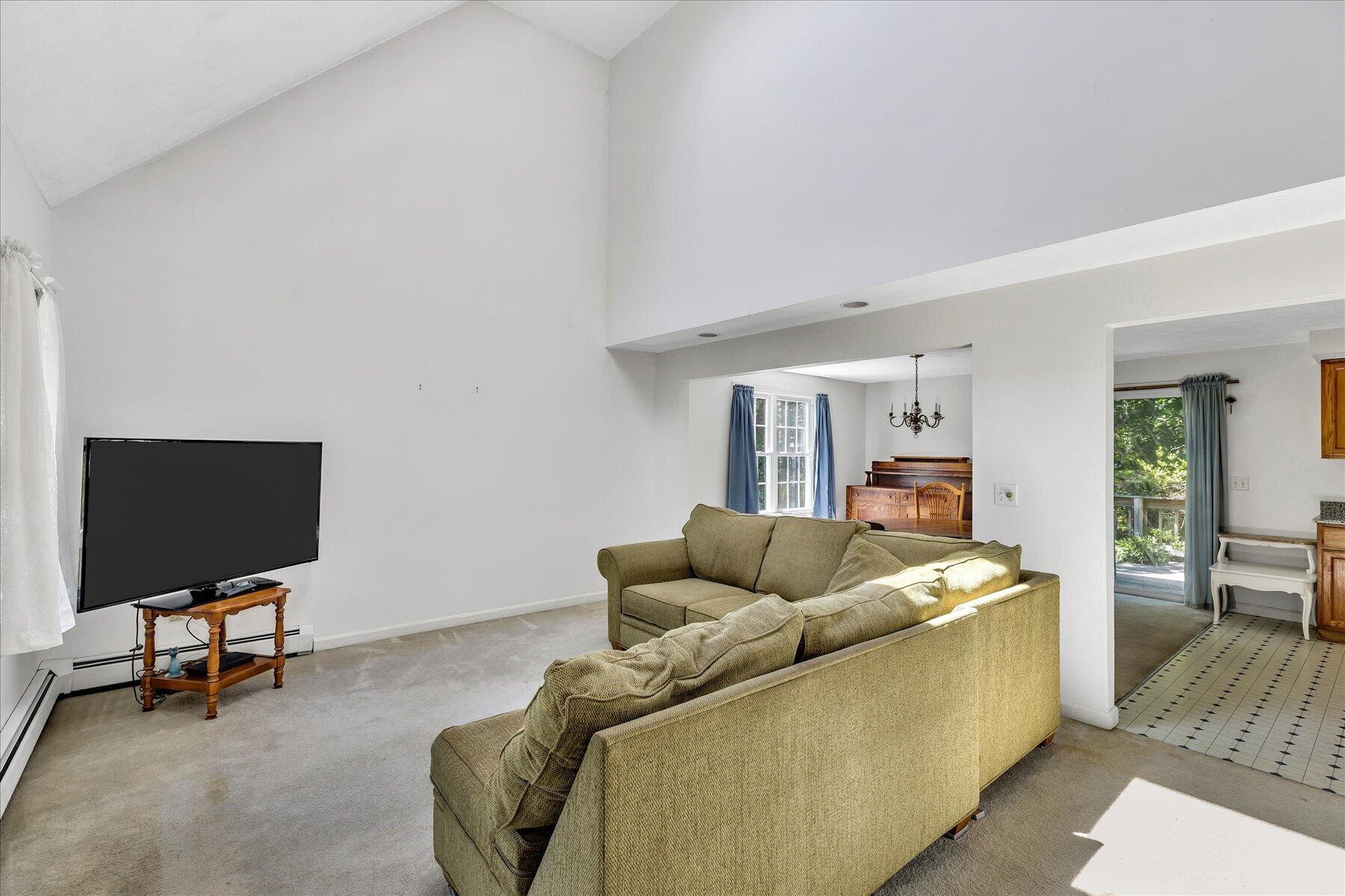 118 Algonquin Avenue Mashpee MA 02649