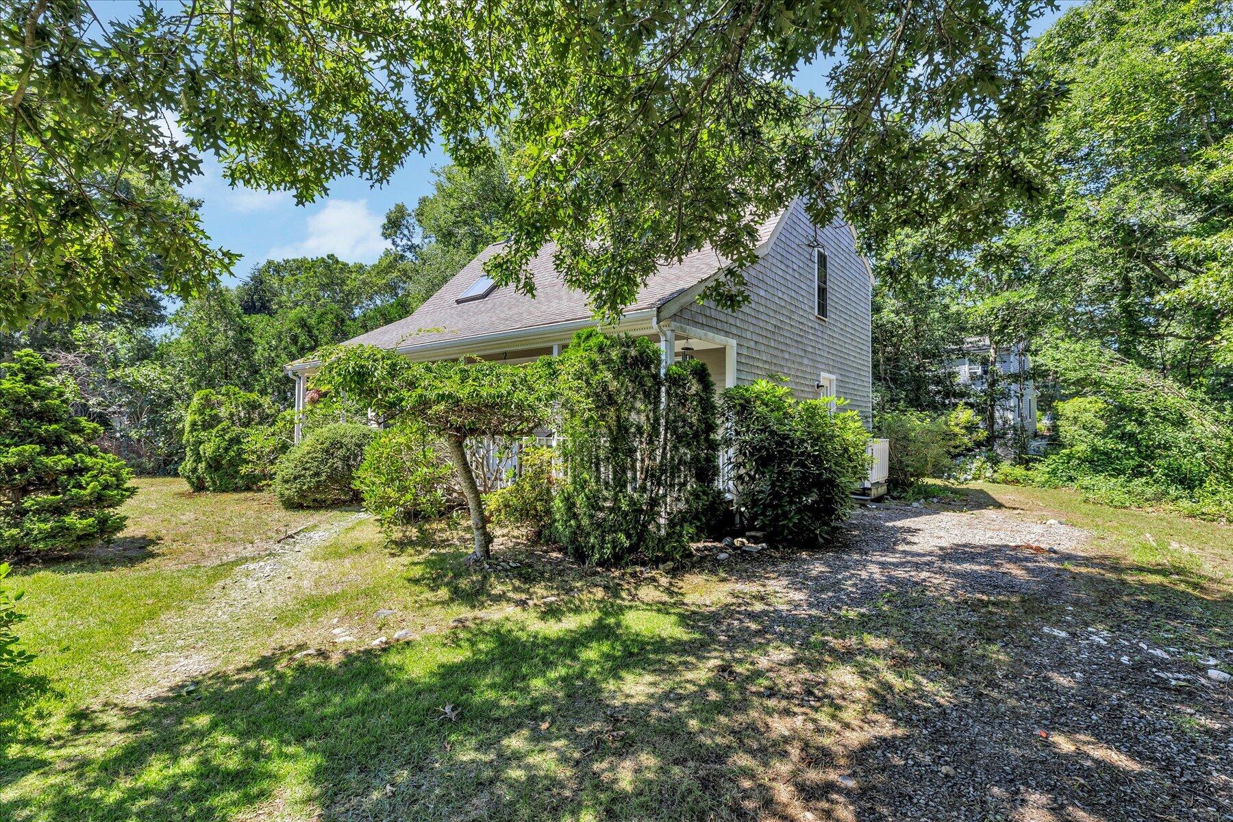 118 Algonquin Avenue Mashpee MA 02649