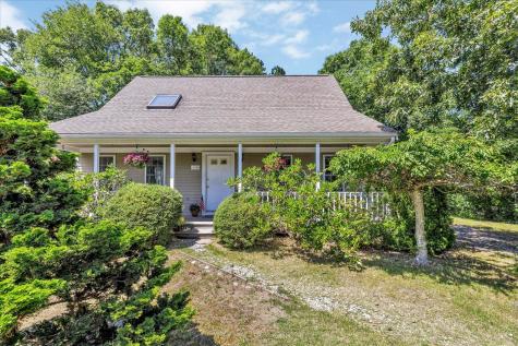 118 Algonquin Avenue MA 02649
