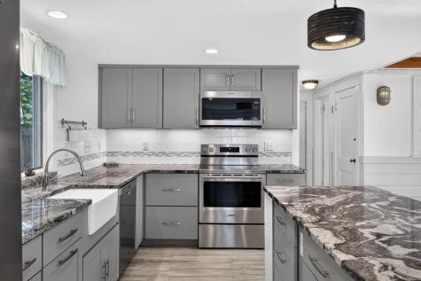 14 Nickerson Street Teaticket MA 02536