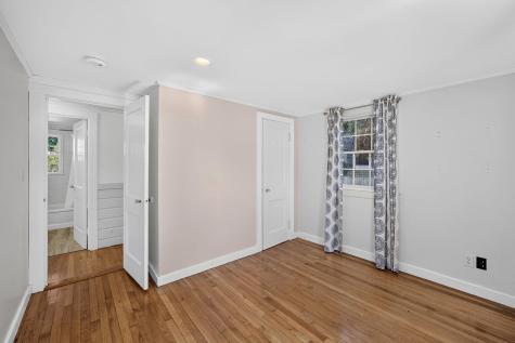 14 Nickerson Street Teaticket MA 02536