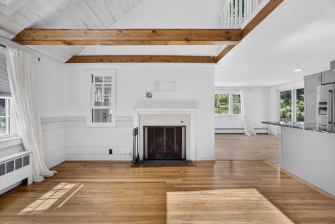 14 Nickerson Street Teaticket MA 02536