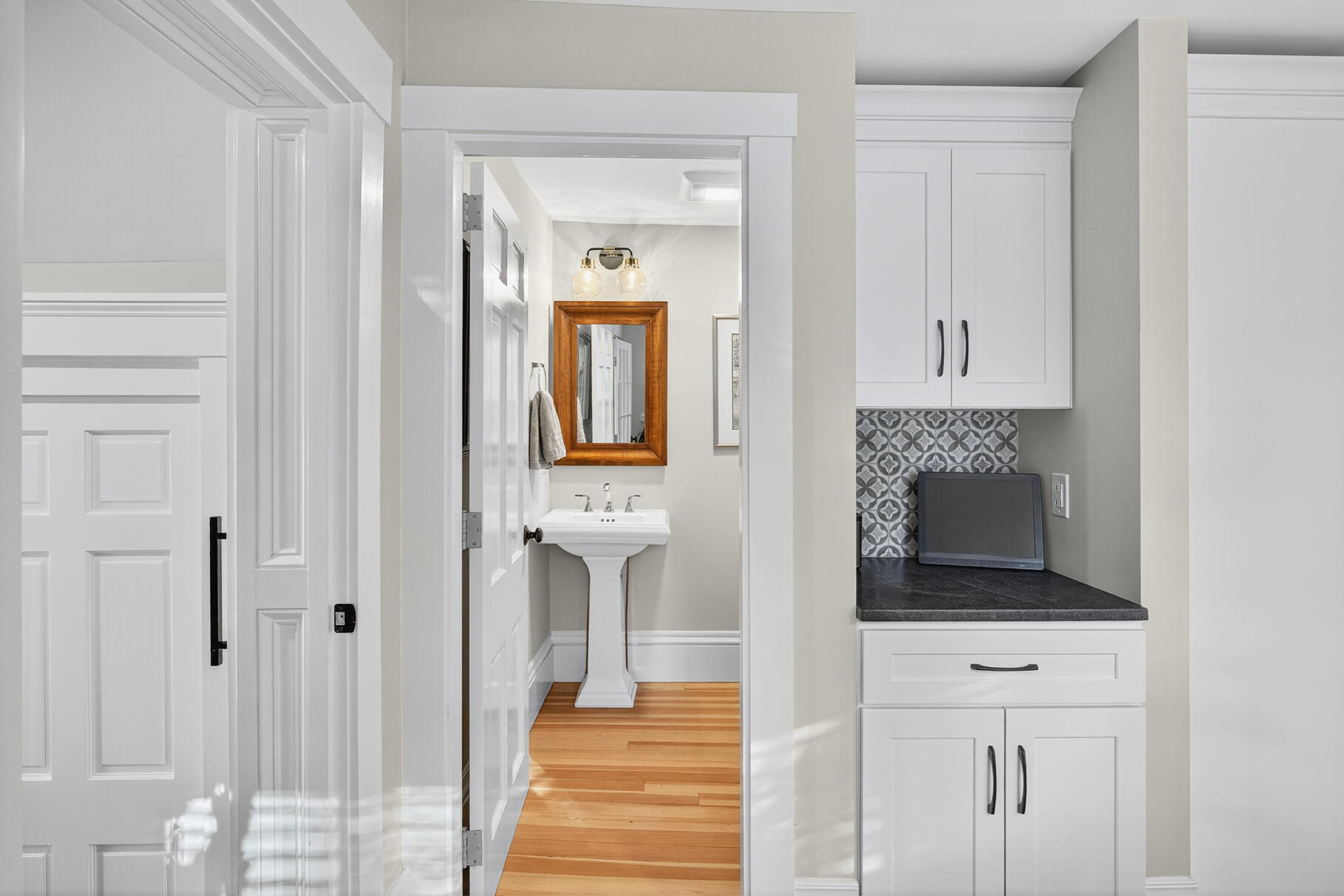 112 Main Street Yarmouth Port MA 02675
