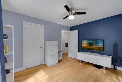 11 Dawe Lane Bourne MA 02532