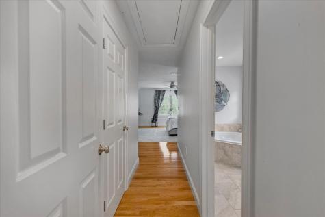 11 Dawe Lane Bourne MA 02532