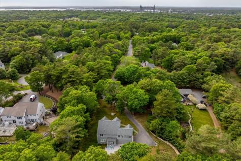 11 Dawe Lane Bourne MA 02532