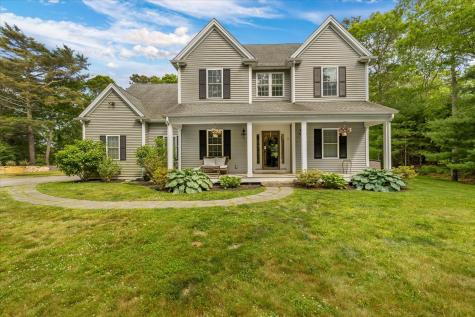 11 Dawe Lane Bourne MA 02532