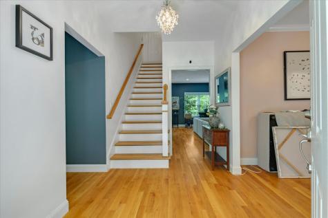 11 Dawe Lane Bourne MA 02532