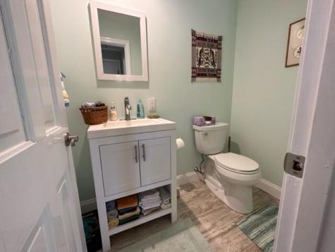 35 Hollidge Hill Lane Barnstable MA 02648