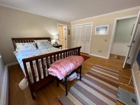 35 Hollidge Hill Lane Barnstable MA 02648
