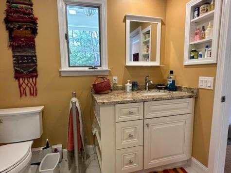 35 Hollidge Hill Lane Barnstable MA 02648