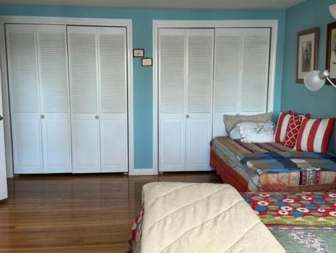 35 Hollidge Hill Lane Barnstable MA 02648