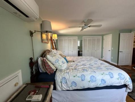 35 Hollidge Hill Lane Barnstable MA 02648