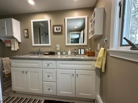 35 Hollidge Hill Lane Barnstable MA 02648
