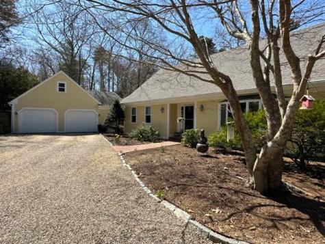 35 Hollidge Hill Lane Barnstable MA 02648