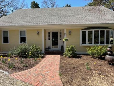 35 Hollidge Hill Lane Barnstable MA 02648