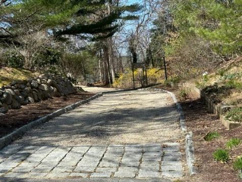 35 Hollidge Hill Lane Barnstable MA 02648