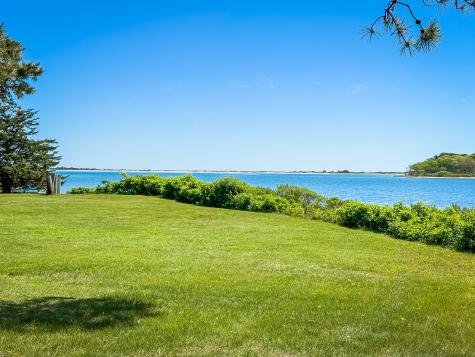43 Sengekontacket Road Oak Bluffs MA 02557