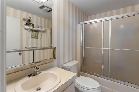 22 Samoset Road Mashpee MA 02649