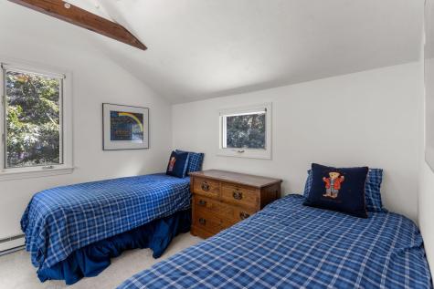 22 Samoset Road Mashpee MA 02649