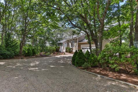 22 Samoset Road Mashpee MA 02649