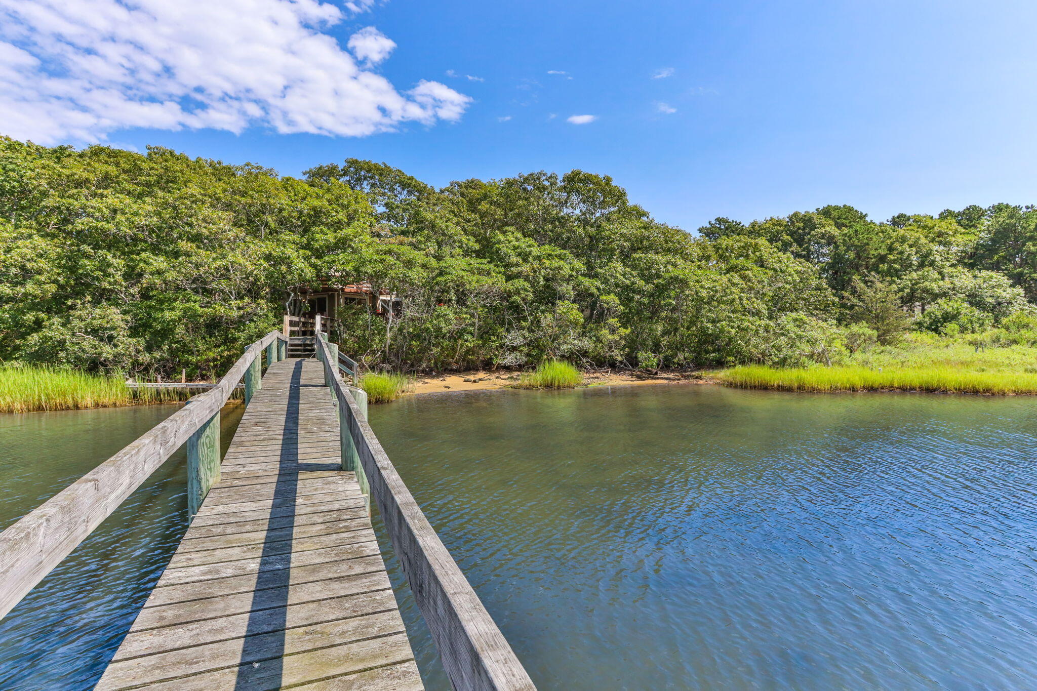 22 Samoset Road Mashpee MA 02649