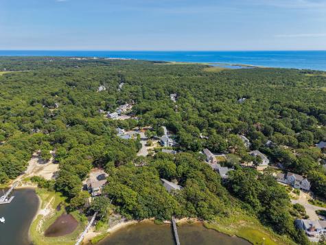 22 Samoset Road Mashpee MA 02649