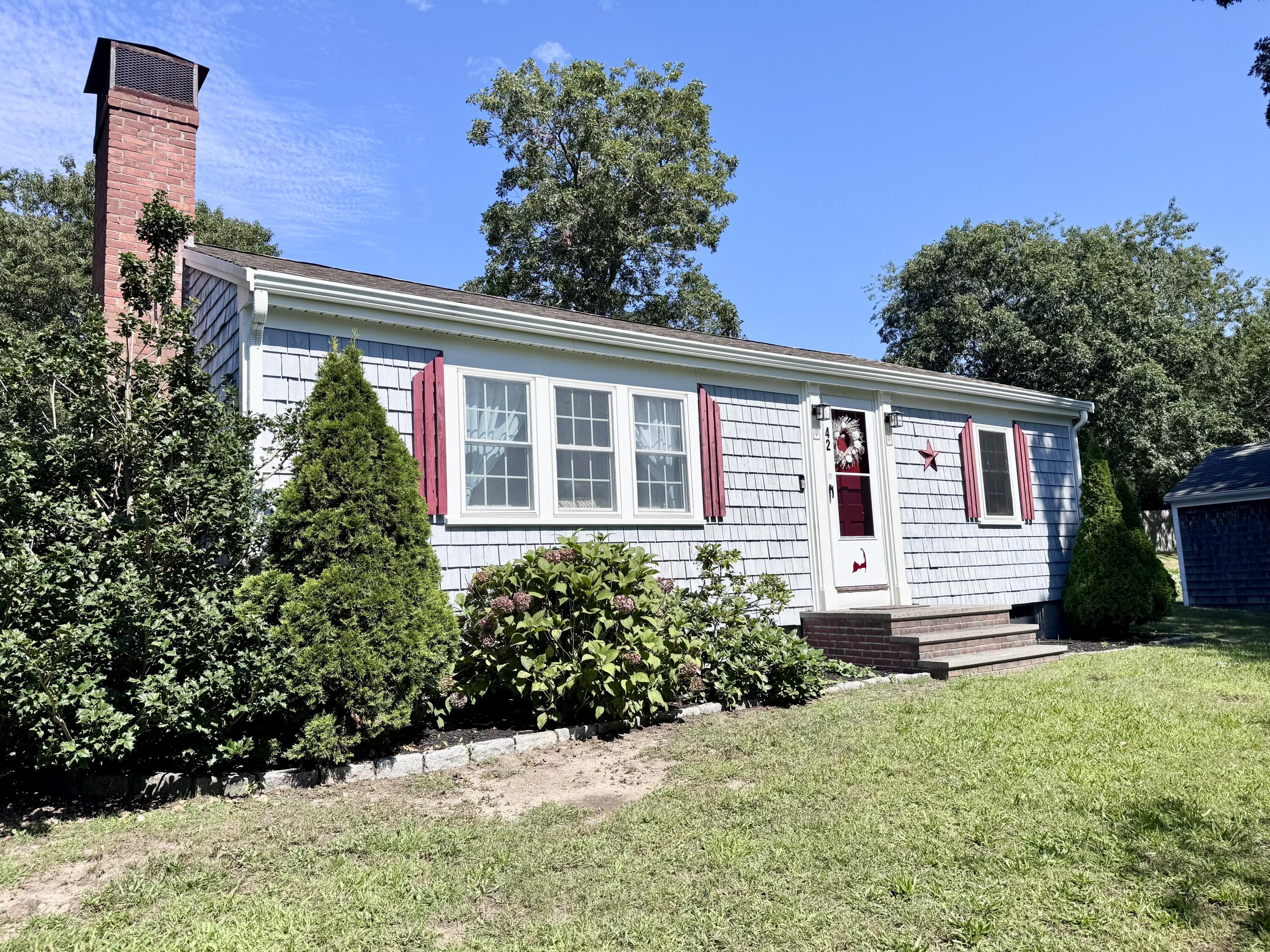 42 Vineyard Avenue Hyannis MA 02601