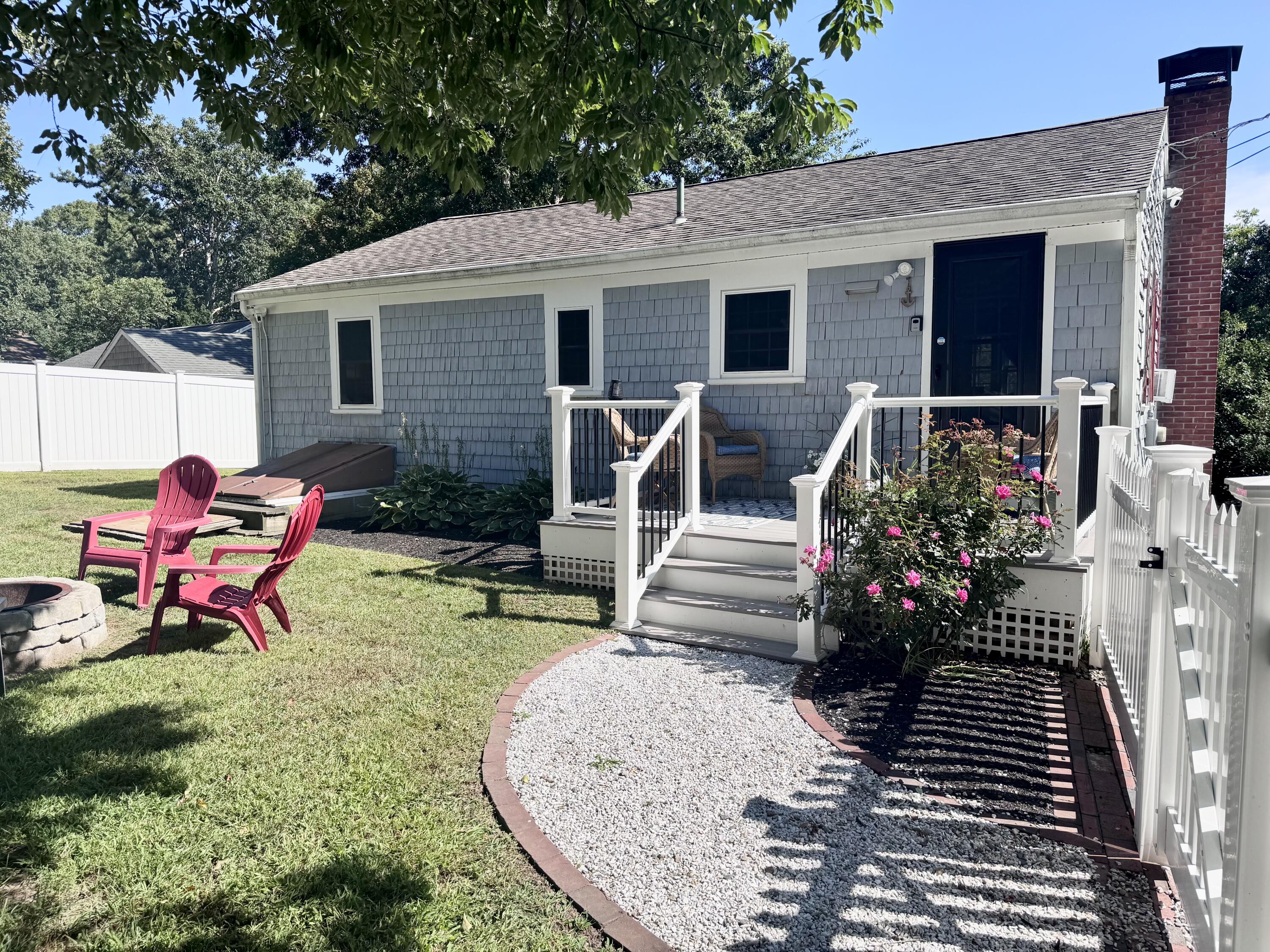 42 Vineyard Avenue Hyannis MA 02601