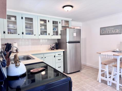 42 Vineyard Avenue Hyannis MA 02601