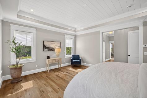28 Quaker Run Road Mashpee MA 02649